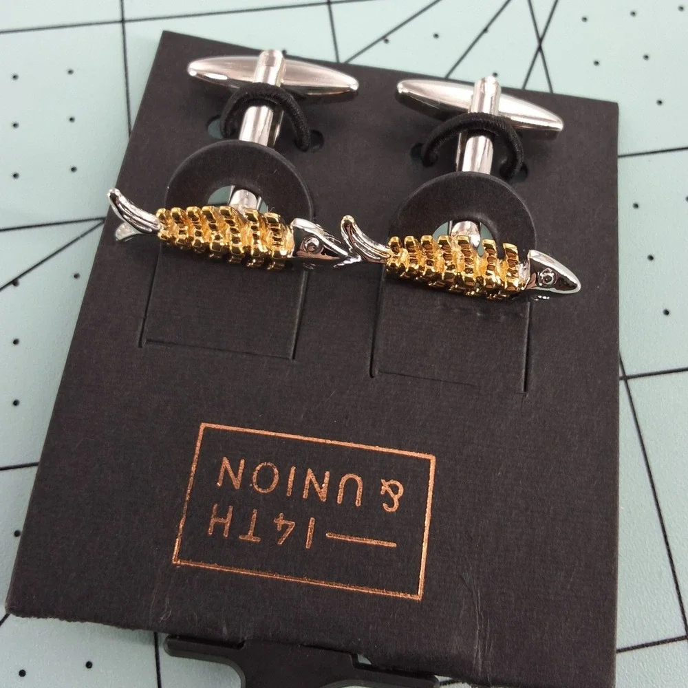 14th & Union Mens Fishbone Cufflinks‎ Two-Tone Silver Gold Fish Skeleton Novelty